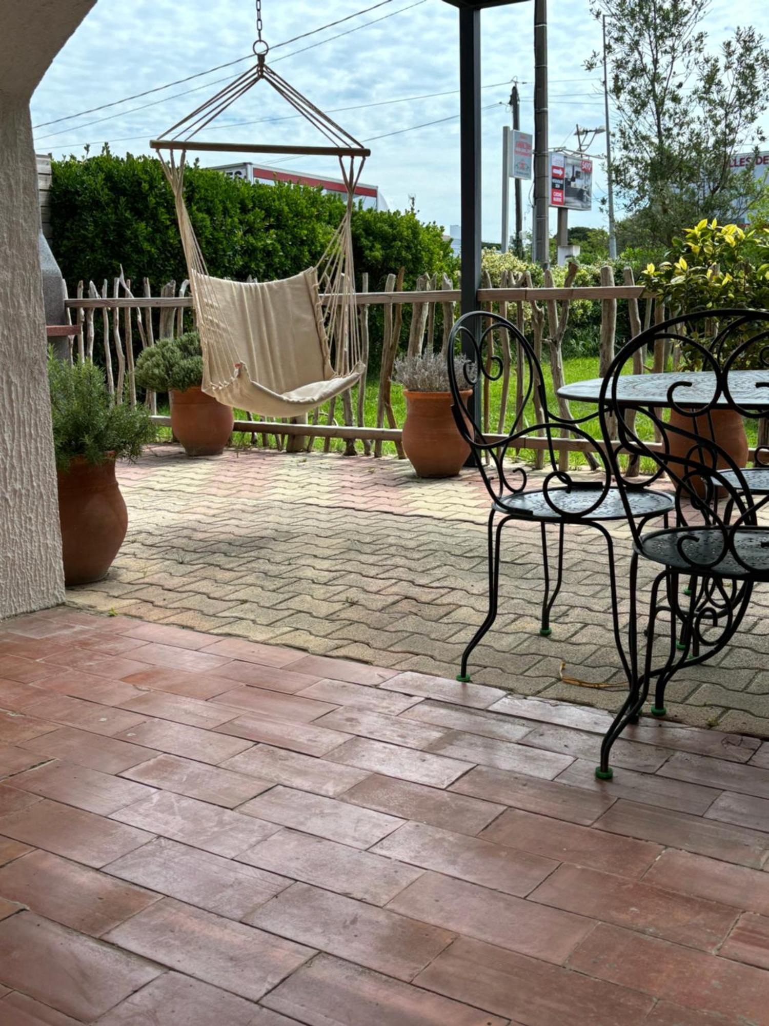 Les Flo Location Apartment